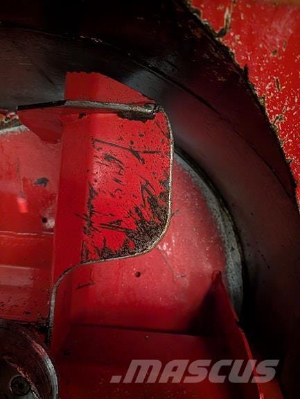 Globus GTF 255-18 Otros equipos para carreteras y quitanieves