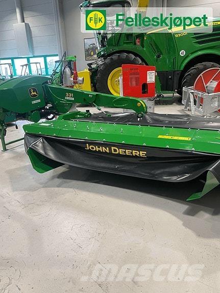 John Deere 331C Podadoras
