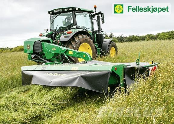 John Deere 331C Podadoras