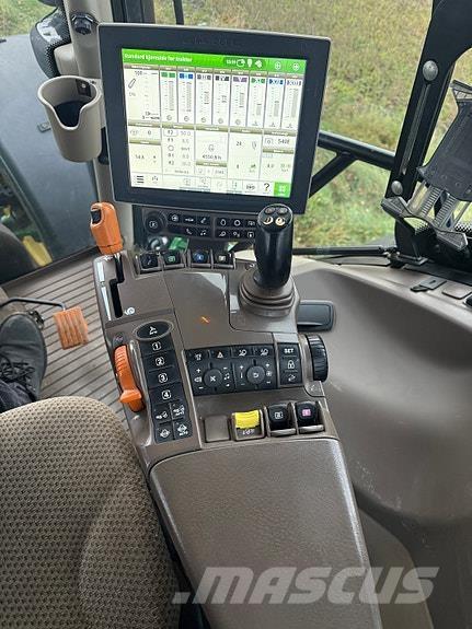 John Deere 6215R Tractores