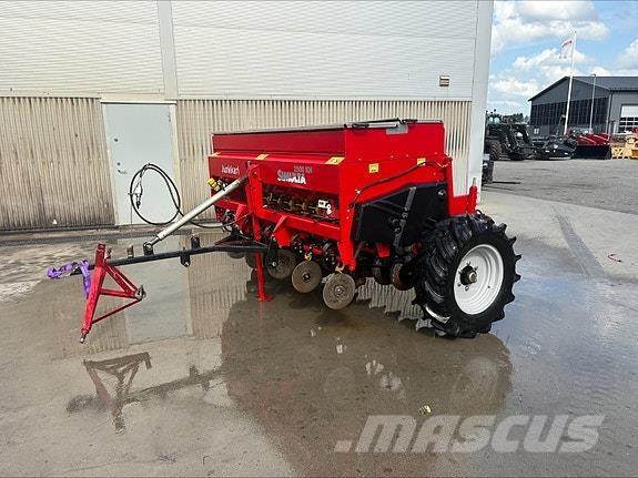 Junkkari KH 2500 Esparcidoras de abono