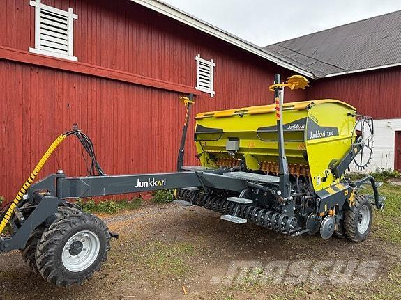 Junkkari T Esparcidoras de abono
