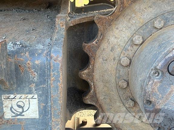 Kobelco SK75SR-7 Excavadoras sobre orugas