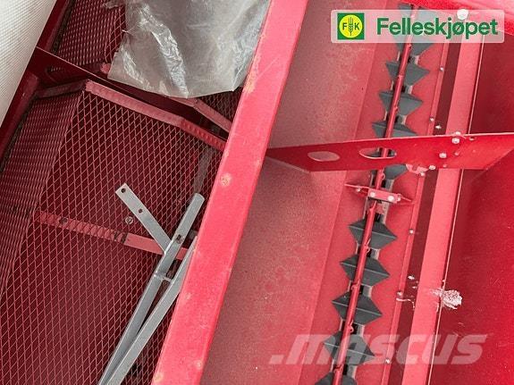 Kongskilde HT 3000 Esparcidoras de minerales