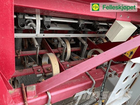 Kongskilde HT 3000 Esparcidoras de minerales