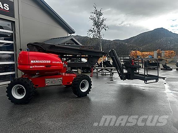 Manitou 160 Atj + 3 Otras plataformas elevadoras