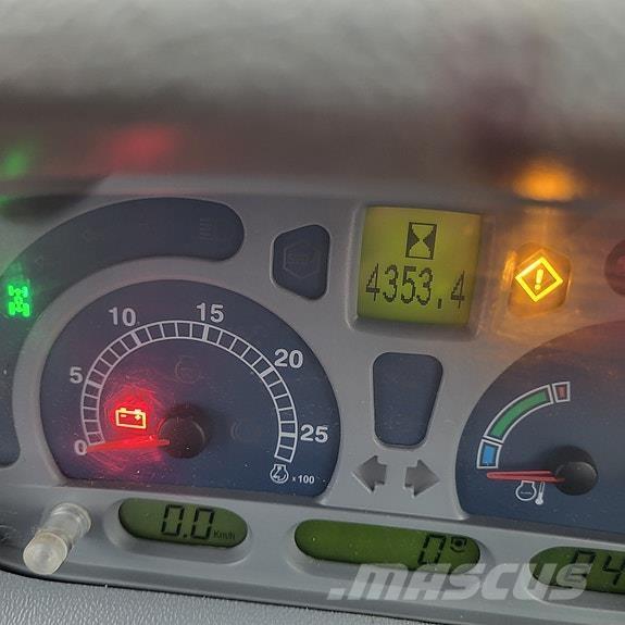 New Holland T6040 Tractores