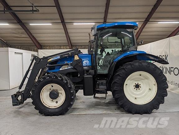 New Holland TS135A Tractores