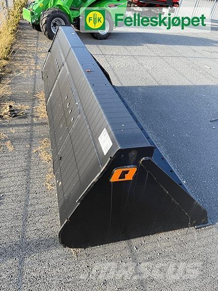 Quicke GM+ 240 Otra maquinaria agrícola