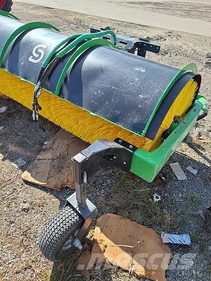 Sami HW 2700 Otros equipos para carreteras y quitanieves