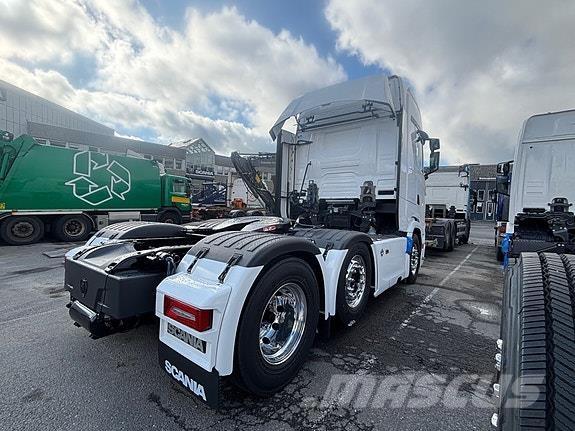 Scania  Camiones tractor