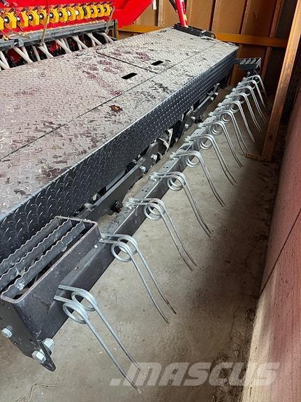 Simulta 3000ST Esparcidoras de minerales