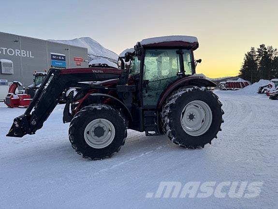 Valtra A105 H4 Tractores
