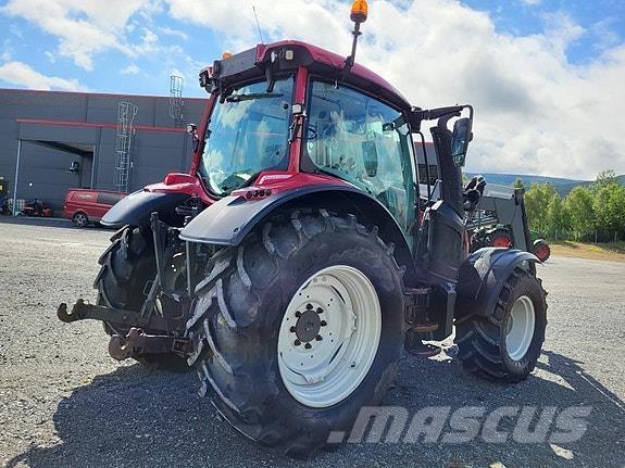 Valtra N 104 H5 Tractores