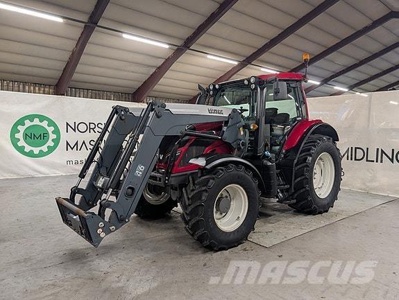 Valtra N104 Hitech Tractores