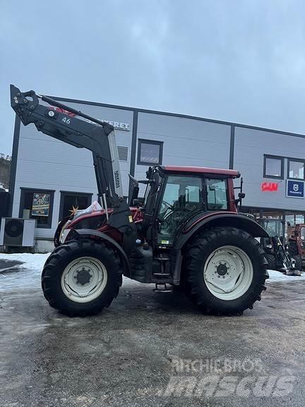 Valtra N123 Tractores