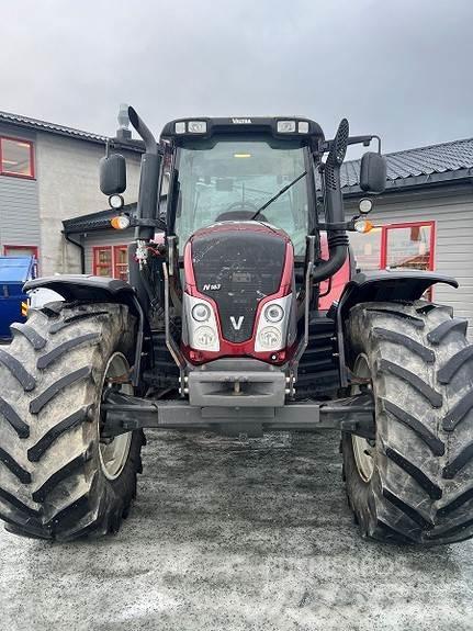 Valtra N163 Tractores