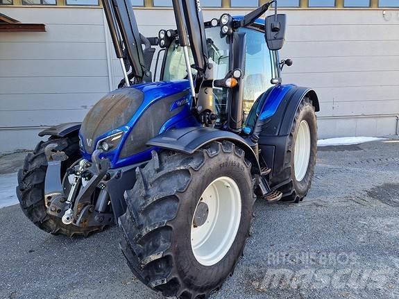 Valtra N174 Tractores