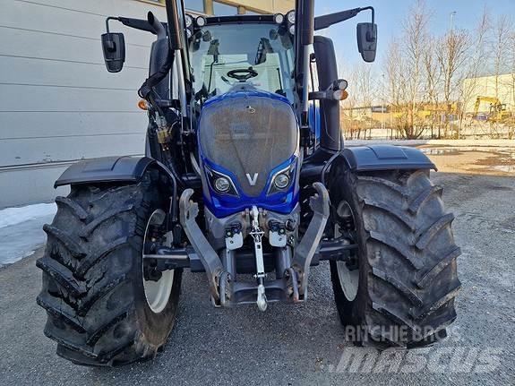 Valtra N174 Tractores