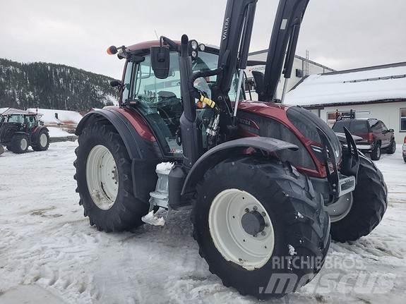 Valtra N174H Tractores