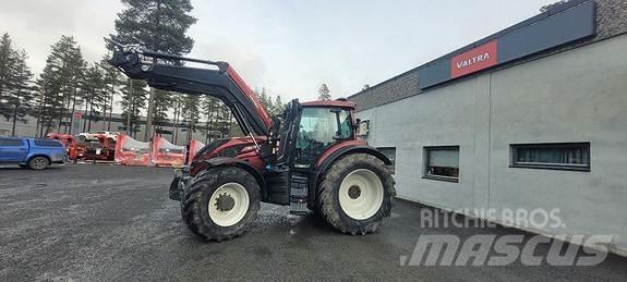 Valtra T234 Tractores