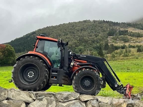 Valtra T235D Tractores