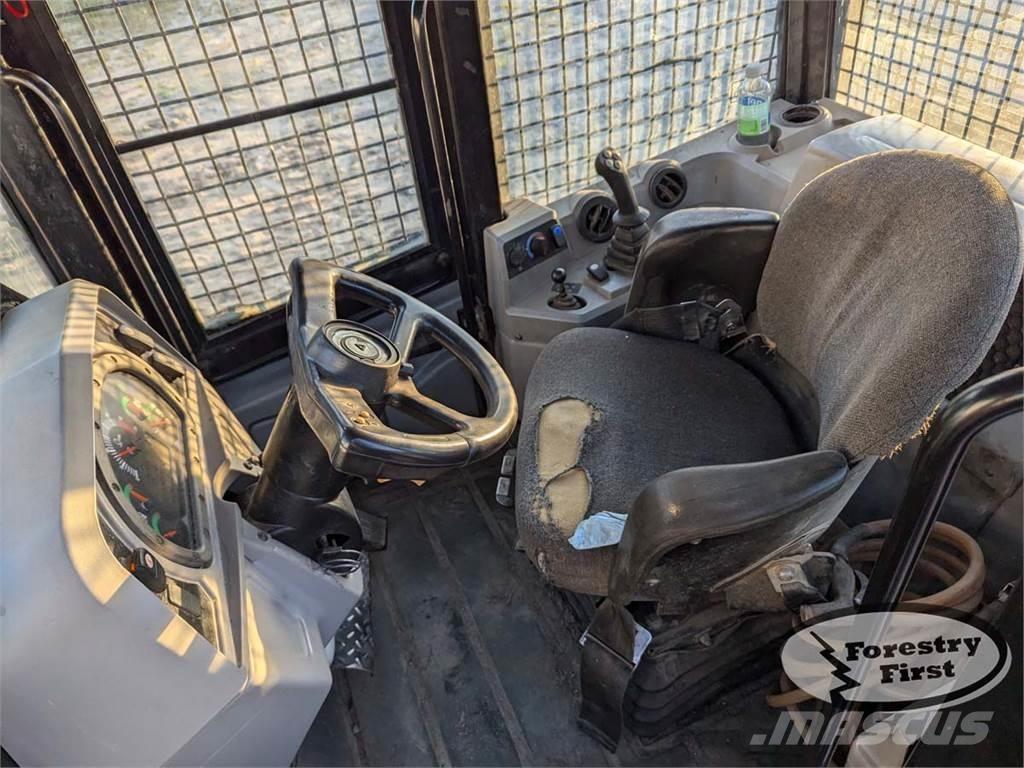 CAT 525C Arrastradoras de troncos