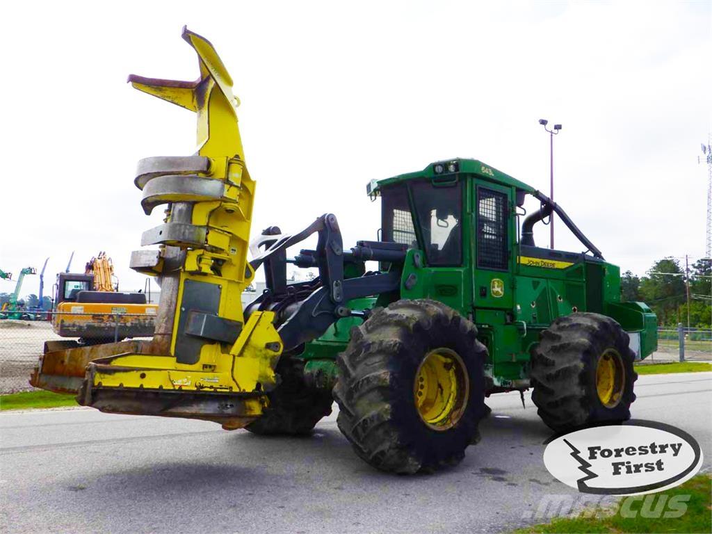 John Deere 643L Taladoras apiladoras