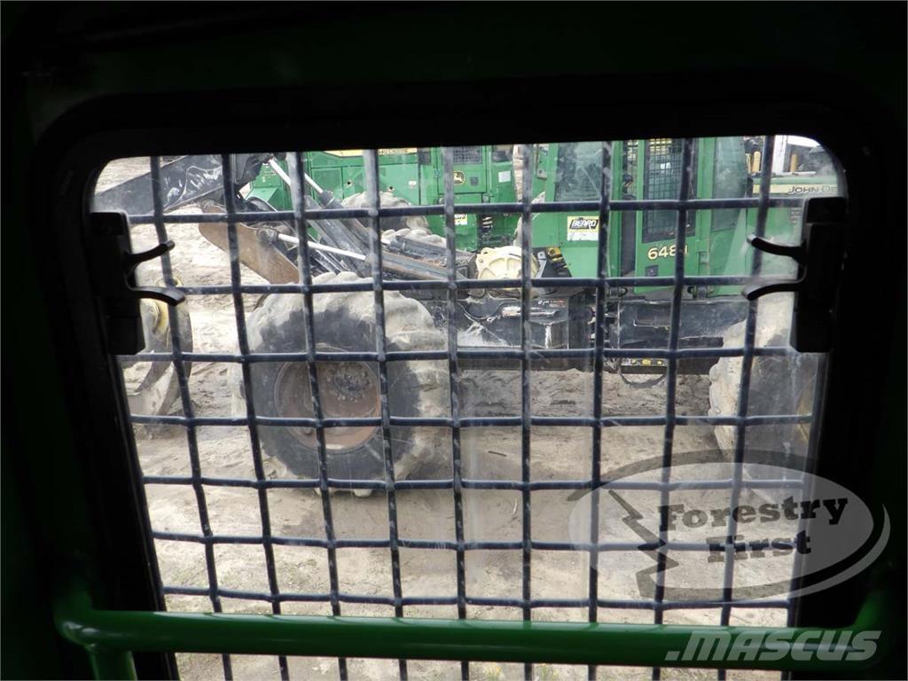 John Deere 643L Taladoras apiladoras