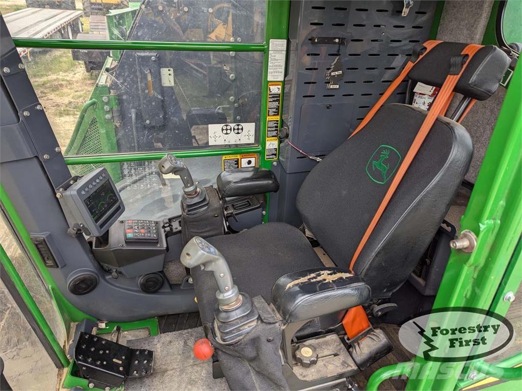 John Deere 853M Taladoras apiladoras