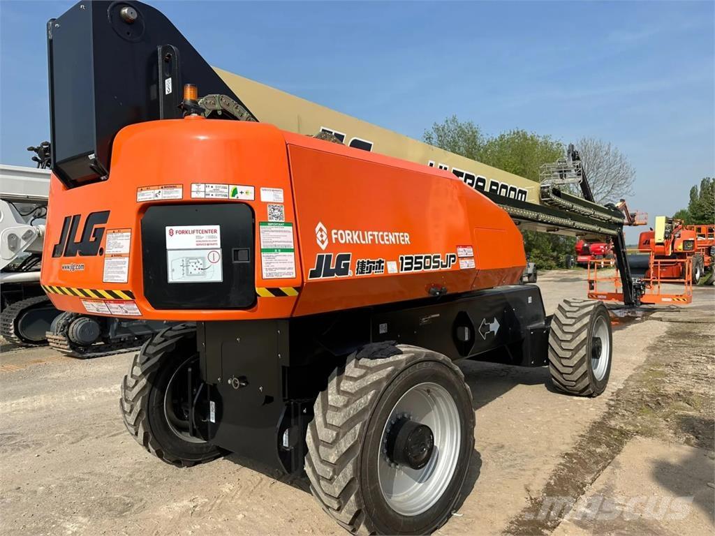 JLG 1350SJP Otros