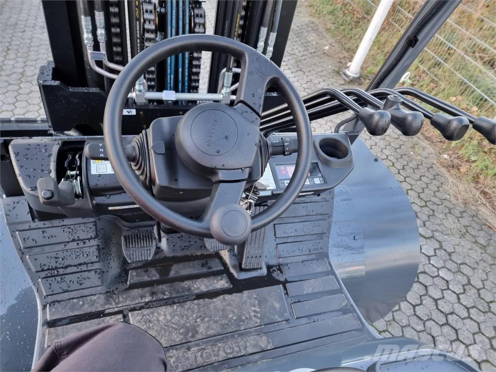 Toyota 8FD70F Camiones diesel