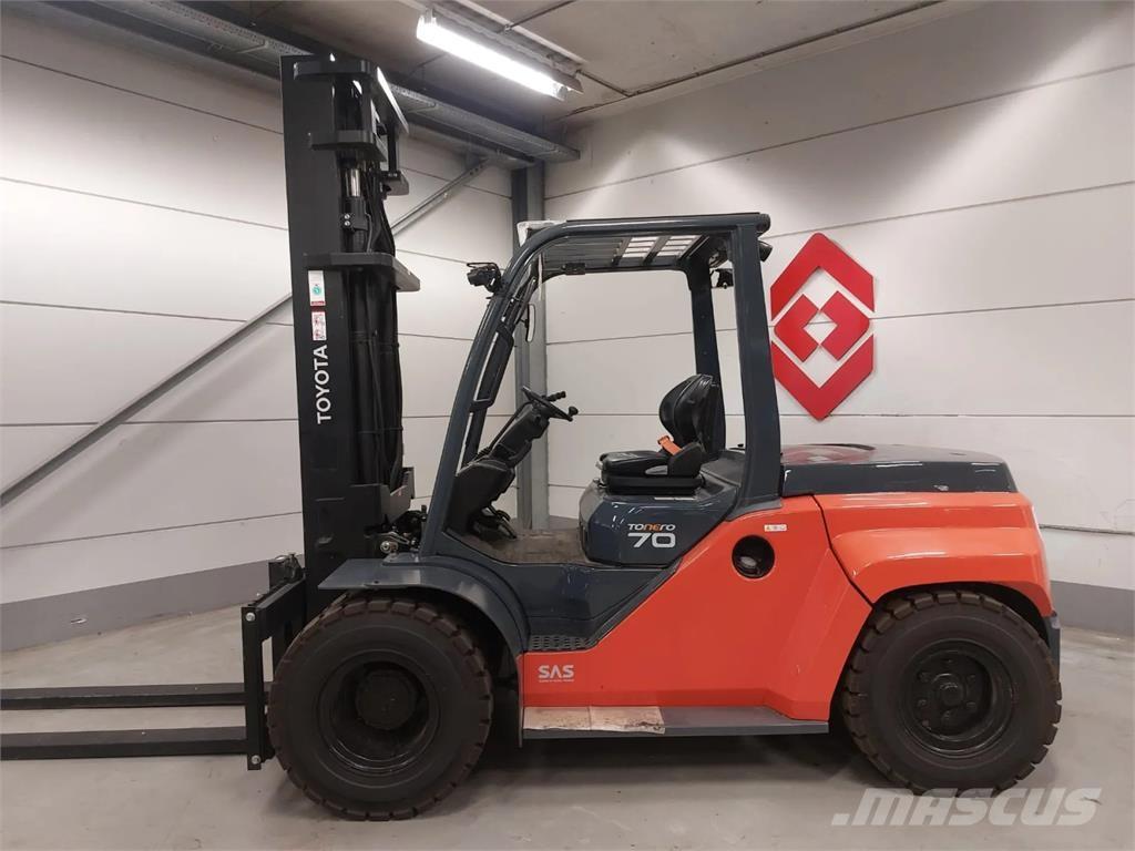 Toyota 8FD70F Camiones diesel