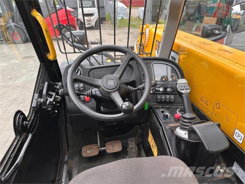 JCB 525-60 Carretillas telescópicas