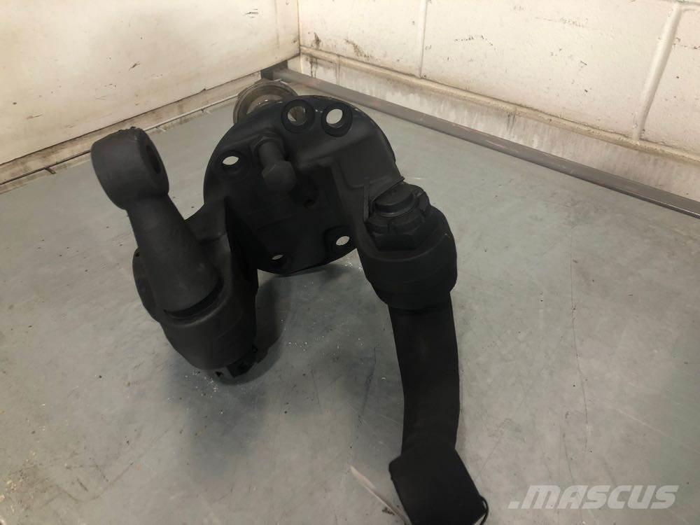 Mack  Otros componentes