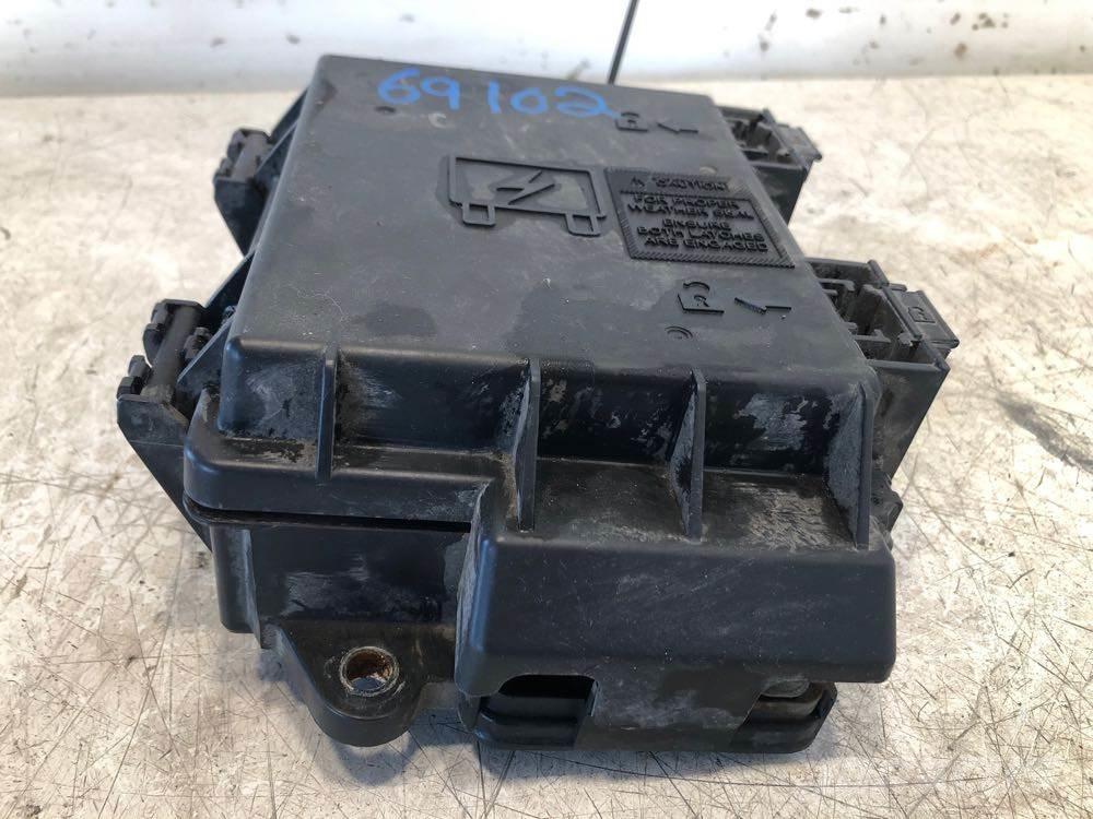 Volvo VNL Componentes electrónicos