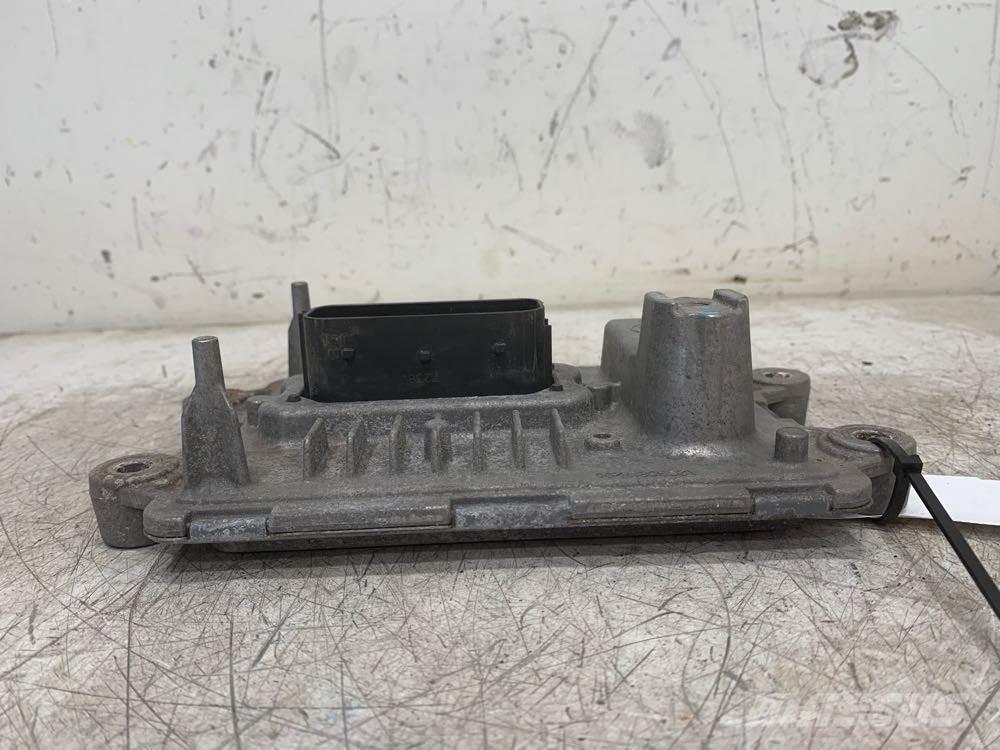 Volvo VNL Otros componentes