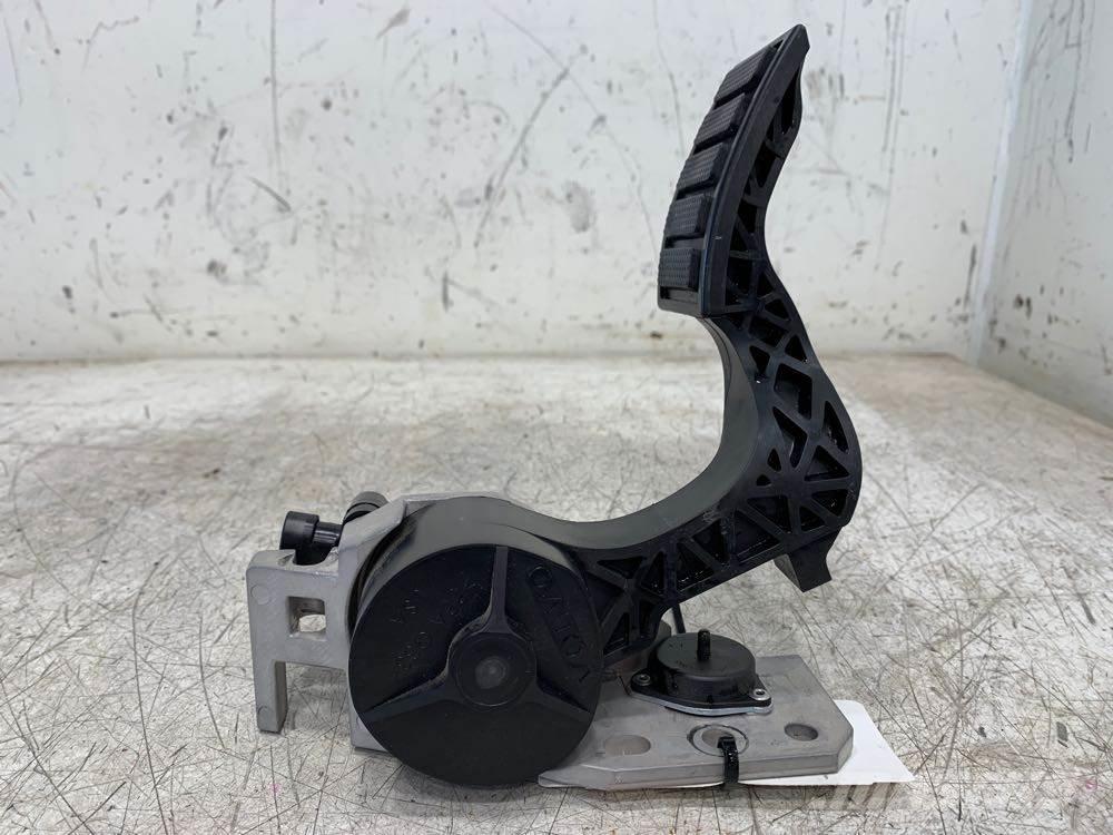 Volvo VNL Otros componentes