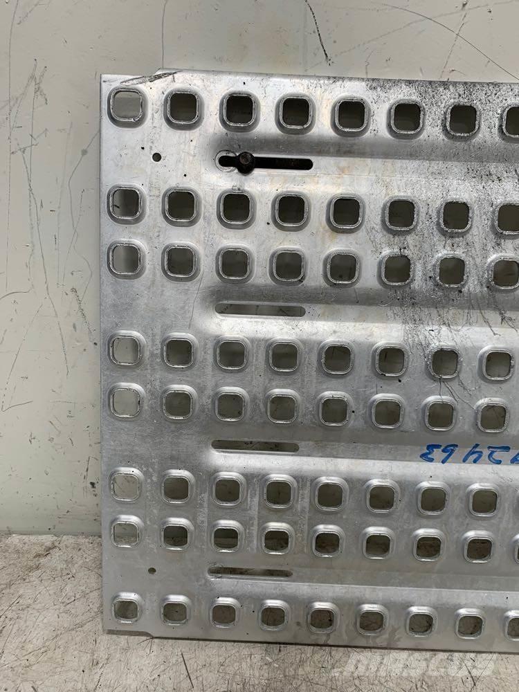 Volvo VNL Otros componentes