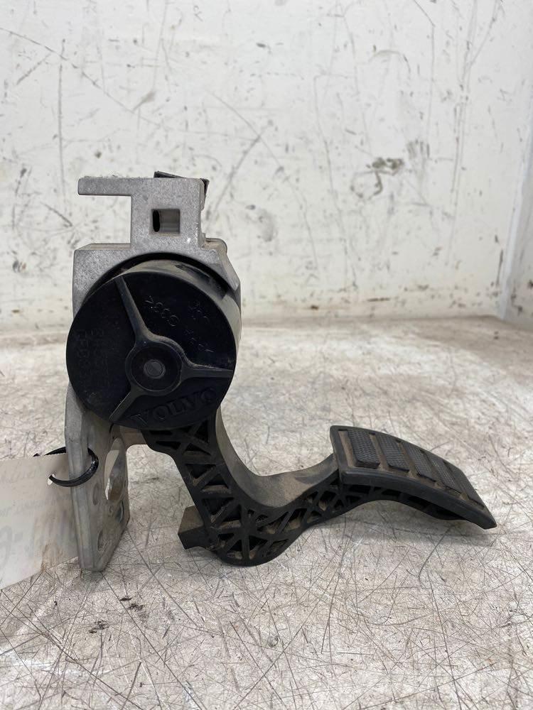 Volvo VNL Otros componentes