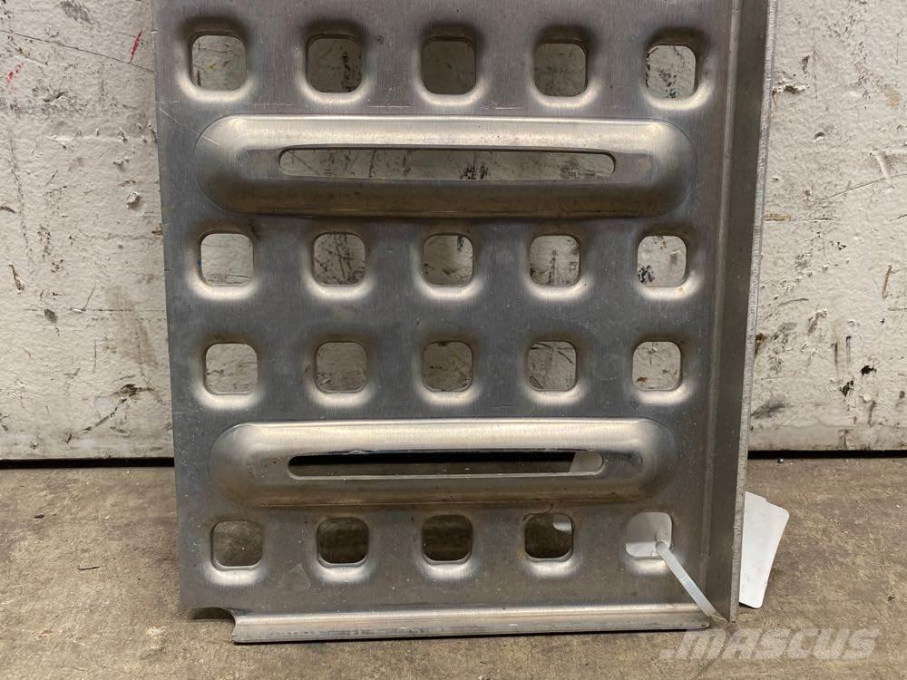 Volvo VNL Otros componentes