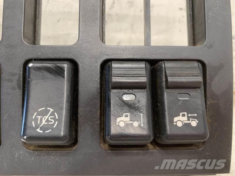 Volvo VNL Componentes electrónicos