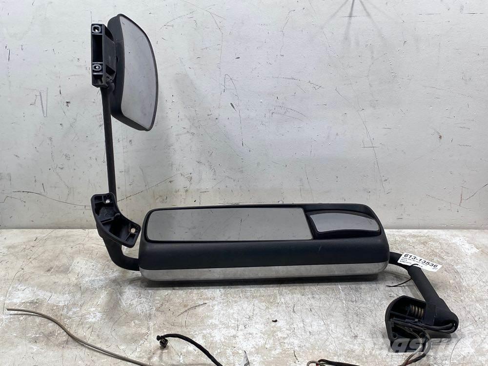 Volvo VNL Otros componentes