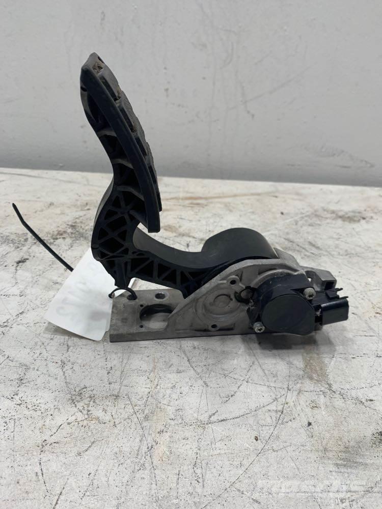 Volvo VNL Otros componentes