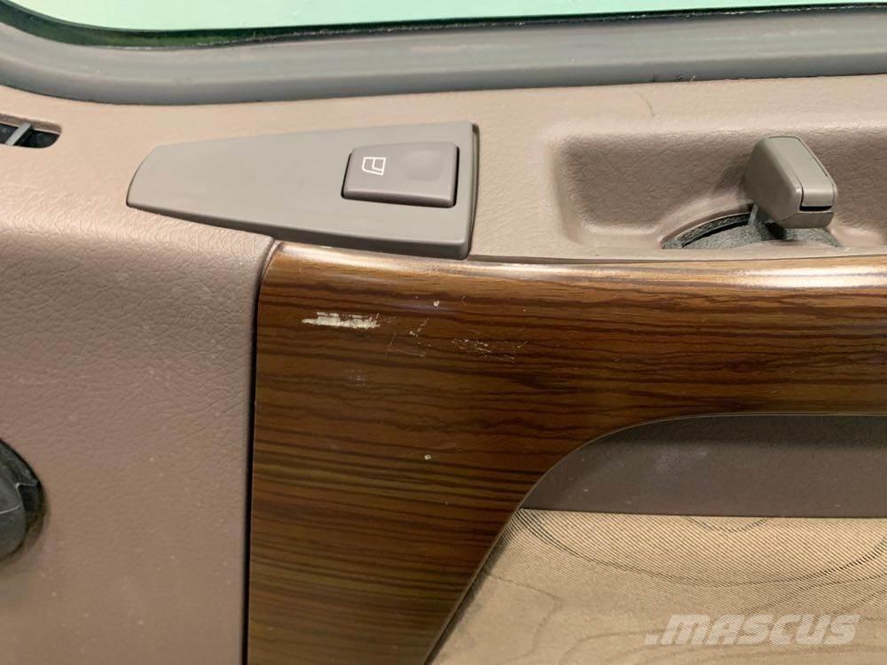 Volvo VNL Otros componentes