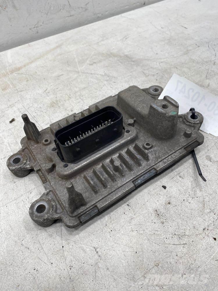 Volvo VNL Otros componentes