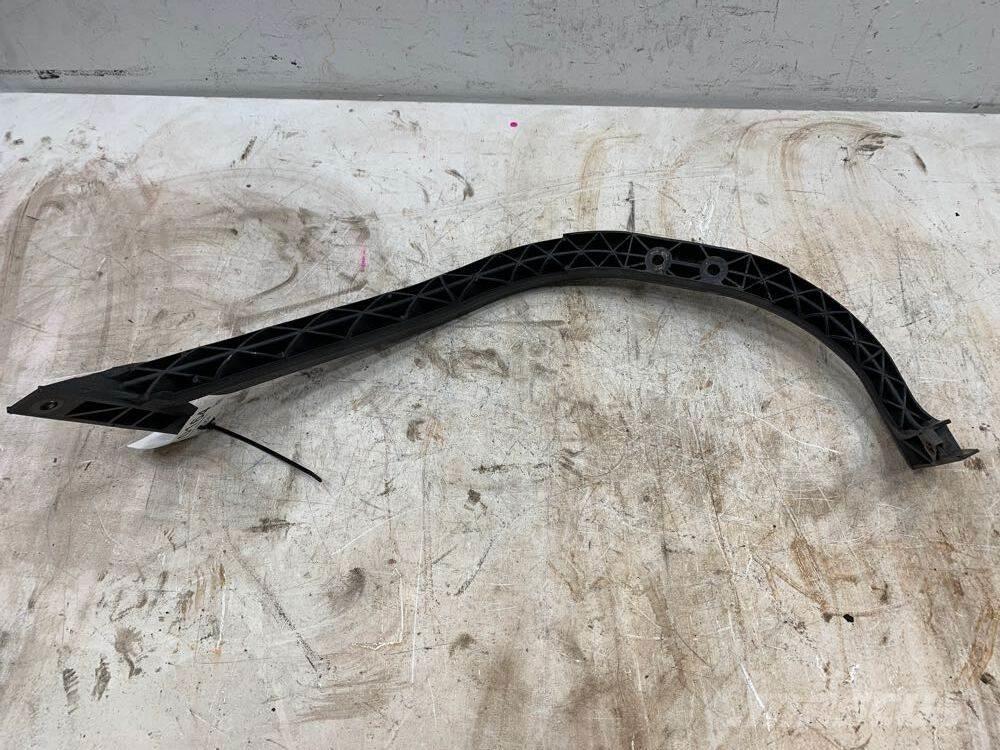 Volvo VNL Otros componentes