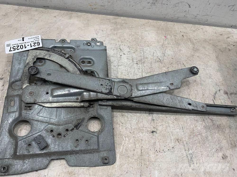 Volvo VNL Otros componentes