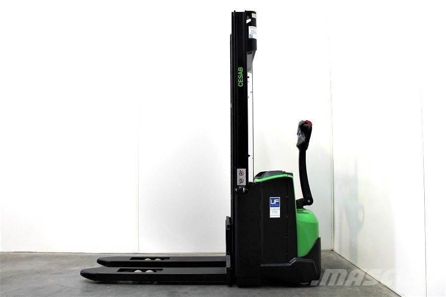 Cesab S 212 / 330 Montacargas manual