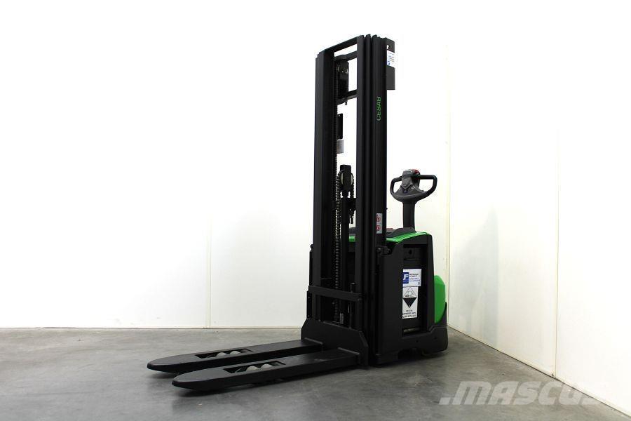 Cesab S 214 / 445 Montacargas manual